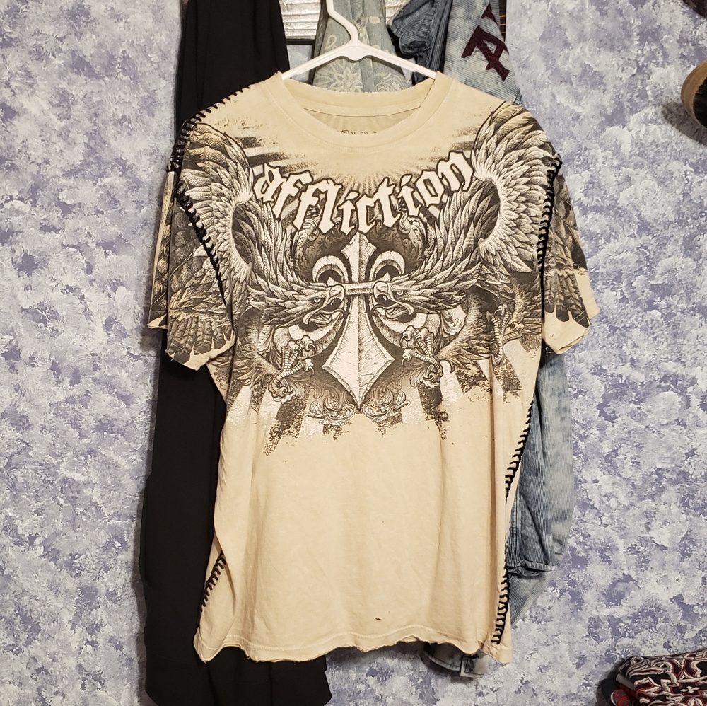 Affliction shirt